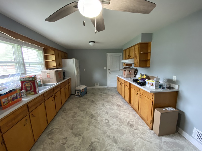Kitchen Remodel – Pleasure Ridge Park – Louisville – KY – 40216 – Before – 1 Kitchen Remodel - Pleasure Ridge Park - Louisville - KY - 40216 - Before - 1
